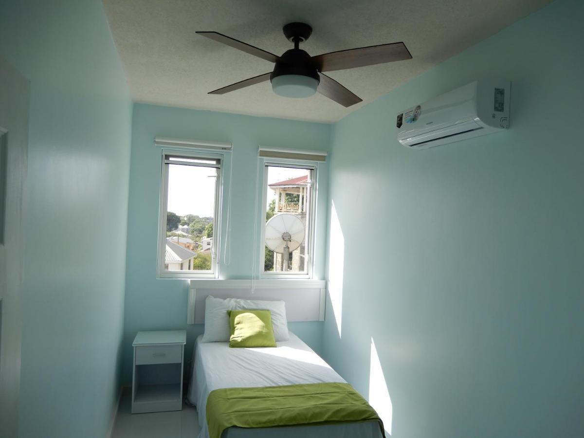 Oistins Bayview Apartments Christ Church Esterno foto